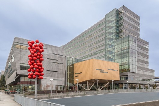 Collaborative Life Sciences Building / SERA Architects. Image © Alene Davis