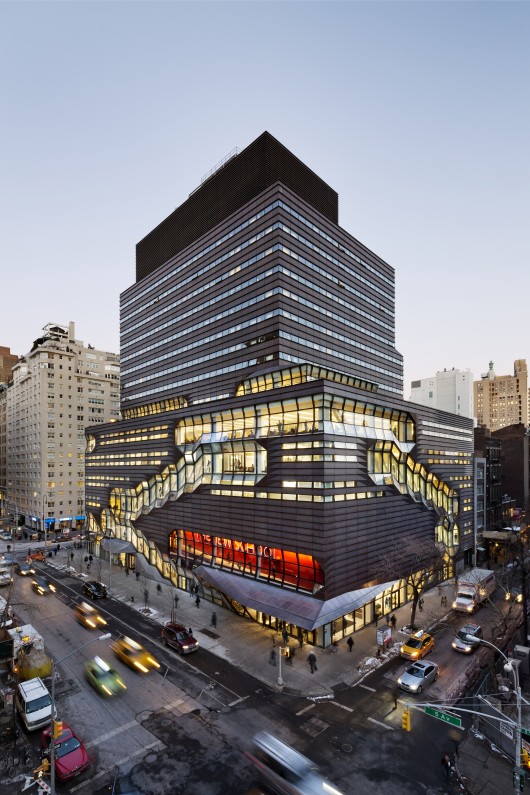 University Center / Skidmore, Owings & Merrill. Image © James Ewing