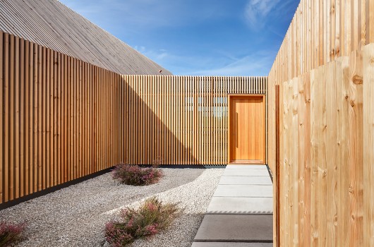 Courtesy of KÜHNLEIN Architektur