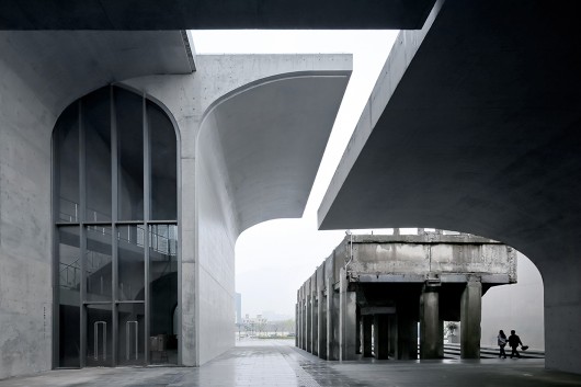 Long Museum West Bund / Atelier Deshaus. Image © Su Shengliang