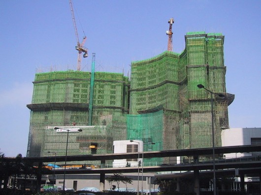 Bamboo scaffolding in Hong Kong. Image © Wikimedia user Chris73