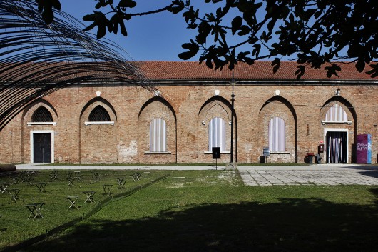 Exterior view, installation by Liu Jiakun. Image © Italo Rondinella courtesy of OMA