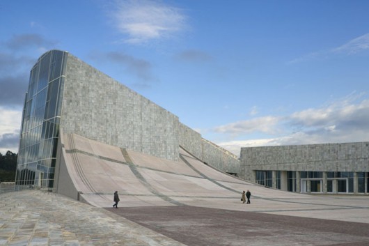 The City of Culture / Eisenman Architects.