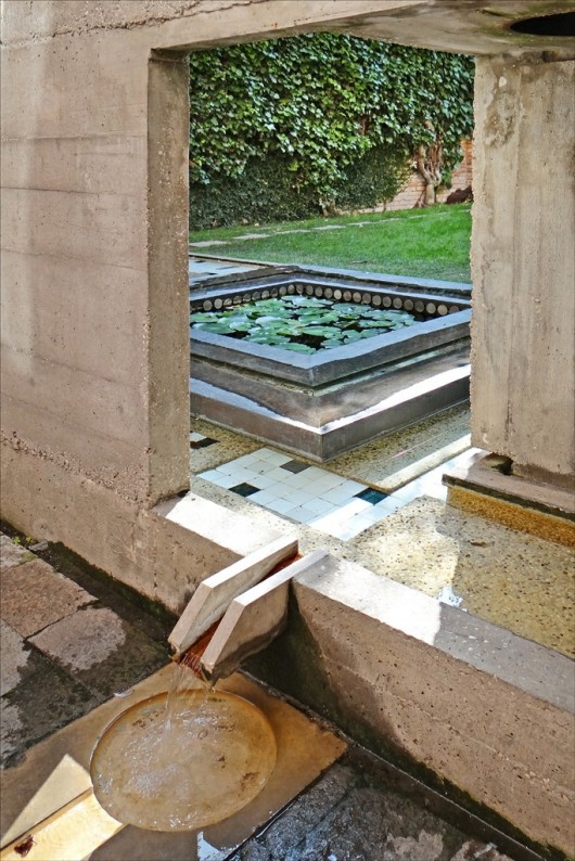 Garden at the Querini Stampalia. Image © Flickr CC user Jean-Pierre Dalbéra