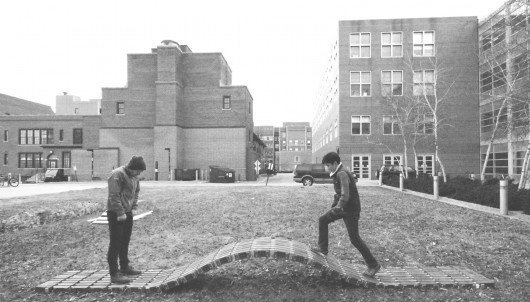The University of Wisconsin Milwaukee's faBRICK Pavilion. Image Courtesy of Robert Guertin