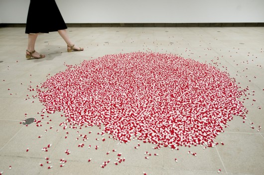 Pill Clock 2011, 2015. Image © Linda Nylind
