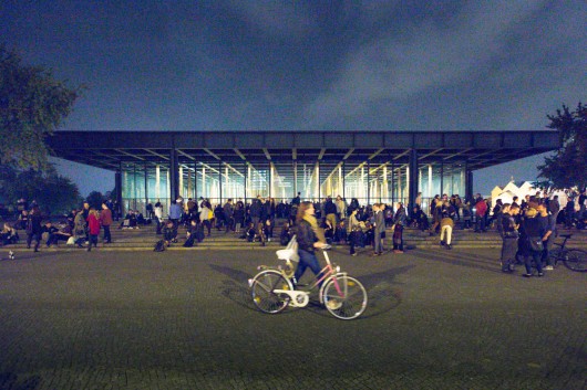 David Chipperfield - Sticks and Stones, an Intervention at the Neue Nationalgalerie. Image © Laurian Ghinitoiu