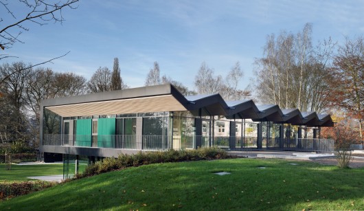 © Eibe Sönnecken 5578decfe58ecedce50000a9_nursery-e-in-marburg-opus-architekten_aussen_02_mg_6918-530x307 5578decfe58ecedce50000a9_nursery-e-in-marburg-opus-architekten_aussen_02_mg_6918-530x307 Nursery +E In Marburg / Opus Architekten 5578decfe58ecedce50000a9 nursery e in marburg opus architekten aussen 02 mg 6918 530x307