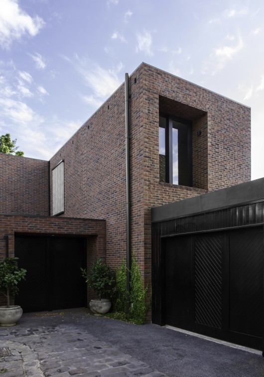 © B.E Architecture