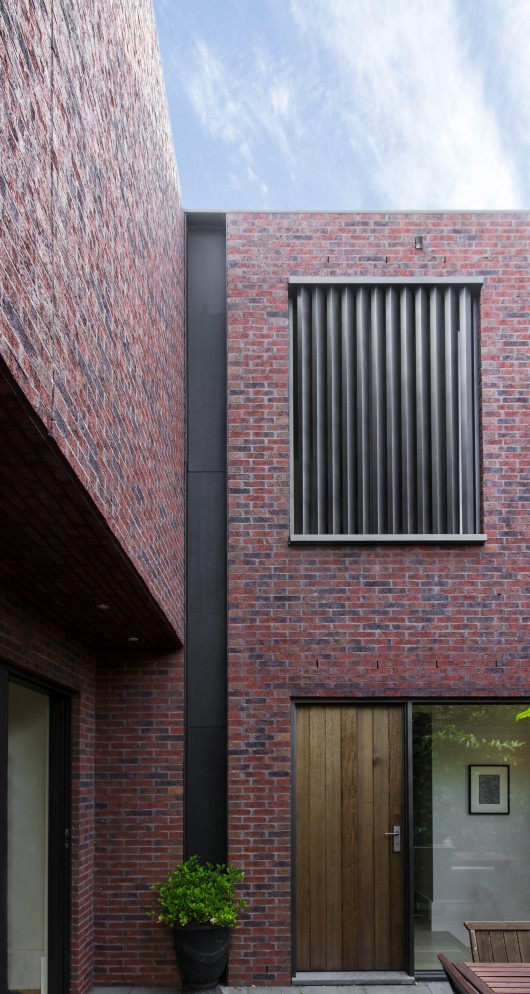 © B.E Architecture