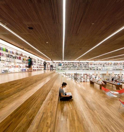 Cultura Bookstore - Studio MK27 – Marcio Kogan + Diana Radomysler + Luciana Antunes + Marcio Tanaka + Mariana Ruzante © Fernando Guerra FG+SG 54d3a5d3e58ece2658000174 winners of the 2015 building of the year awards cultura bookstore studio mk27 marcio kogan diana radomysler luciana an
